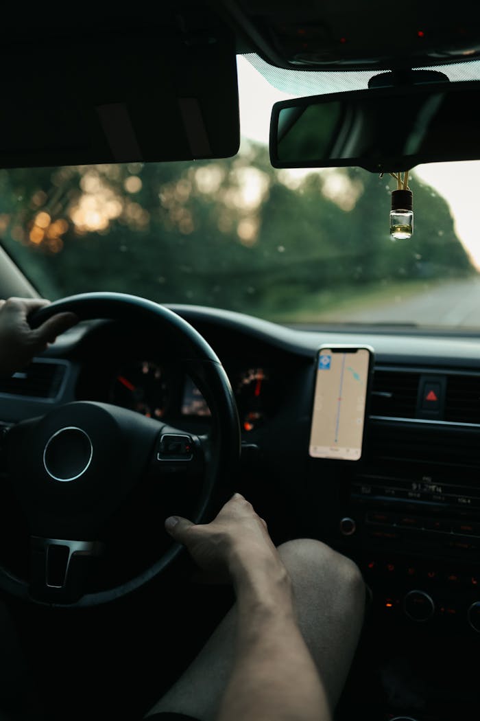 Mat Transport bietet einen komfortablen Fahrzeug Hol- und Bringservice, der Ihr Fahrzeug sicher und zuverlässig vom gewünschten Standort abholt und zum Zielort bringt Fahrzeug Hol- und Bringservice – Bequemer Transport für Ihr Fahrzeug