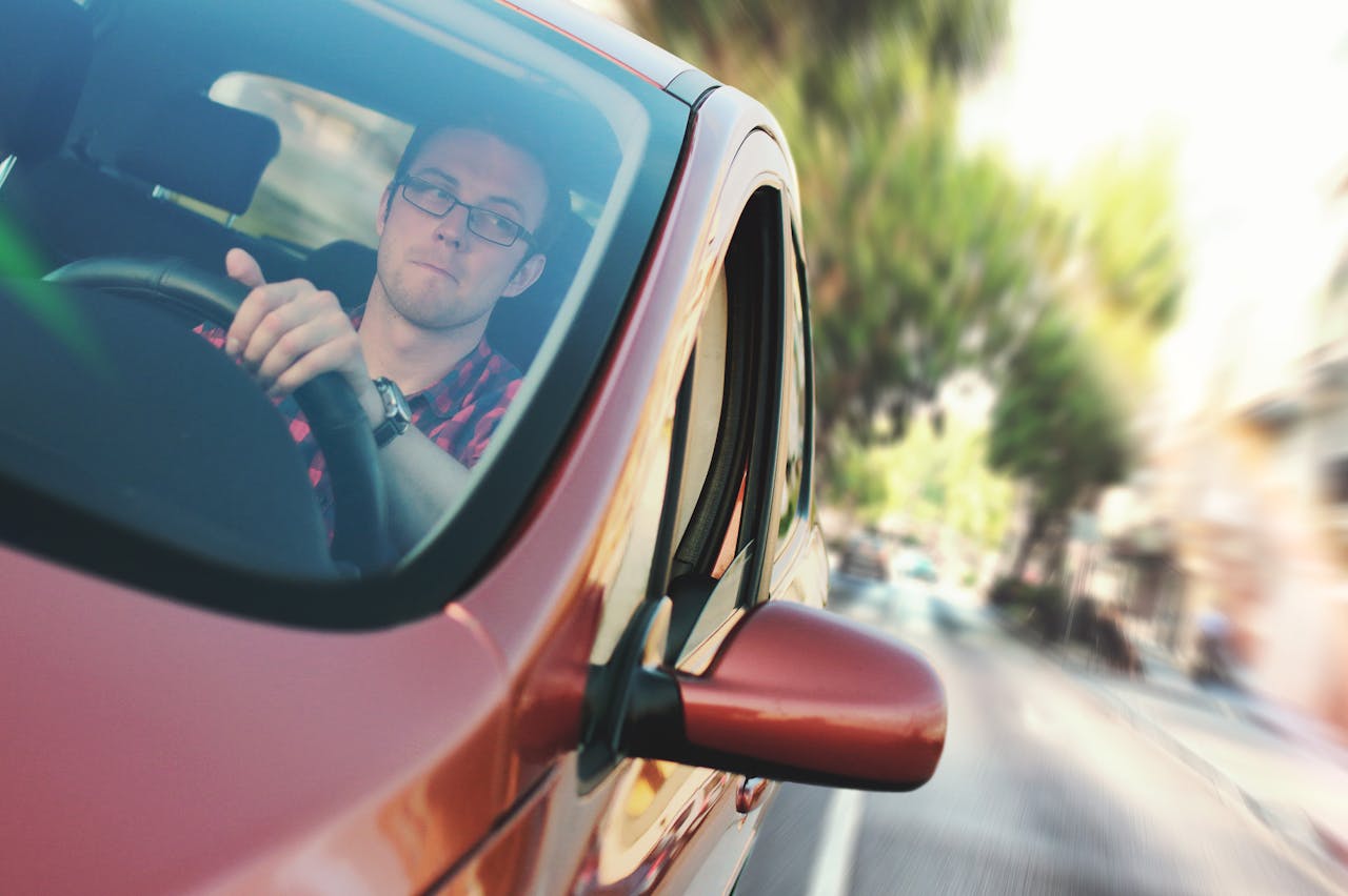 Mat Transport bietet zuverlässige Fahrzeugüberführungen, um Ihr Fahrzeug sicher und pünktlich an den gewünschten Zielort zu bringen, mit höchster Sorgfalt und Professionalität pexels-photo-7433.jpg